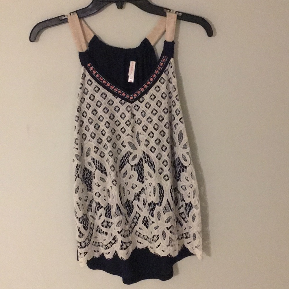 navy and white tank